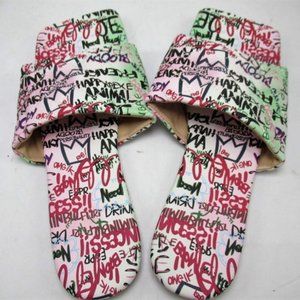 Trendy Graffiti Sandal